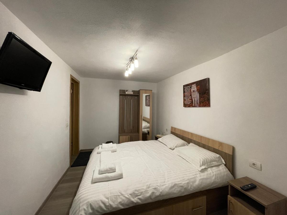 Casa Lupilor Transfagarasan Villa Capatineni-Ungureni Luaran gambar