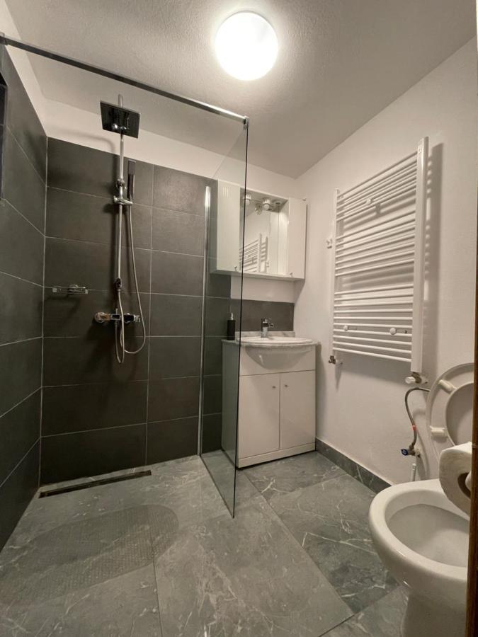 Casa Lupilor Transfagarasan Villa Capatineni-Ungureni Luaran gambar