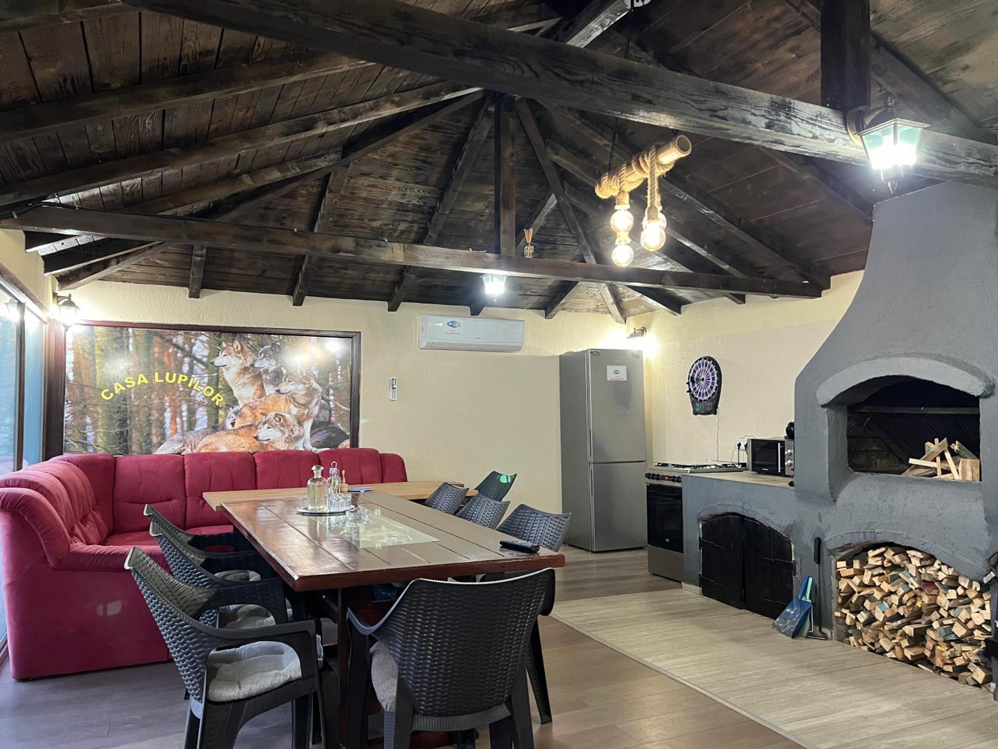 Casa Lupilor Transfagarasan Villa Capatineni-Ungureni Luaran gambar